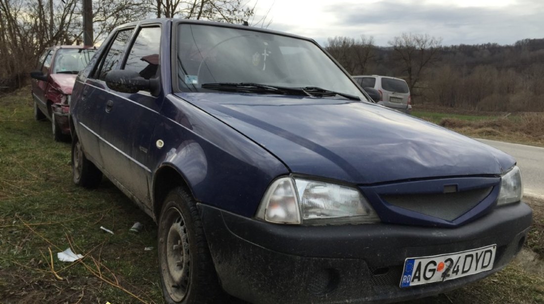 Dezmembrari Dezmembrez dacia solenza an 2004 albastra