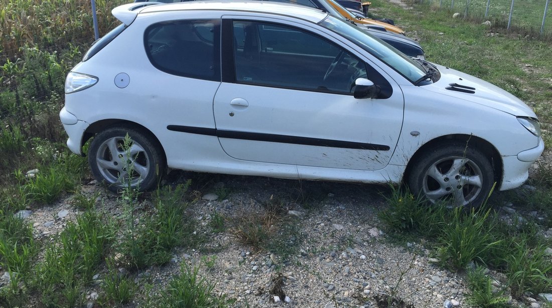 dezmembrari dezmembrez peugeot 206 diesel coupe