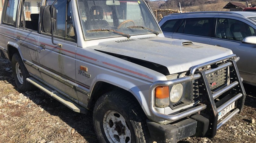Dezmembrari dezmembrez piese mitsubishi pajero mk1 1990 2500cmc diesel