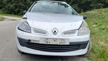 Dezmembrari Dezmembrez piese renault clio 3 III 1,...