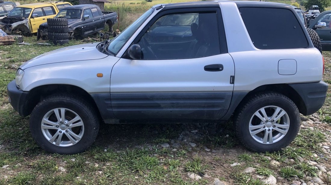 Dezmembrari dezmembrez piese toyota rav4 an 1996 motor 2000cmc 4x4