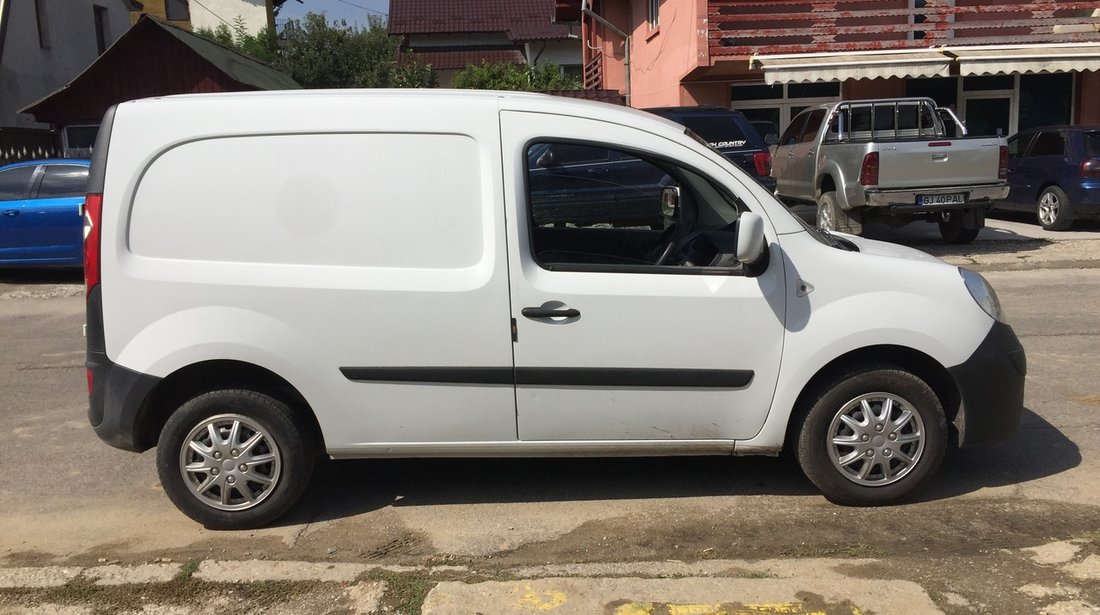 dezmembrari dezmembrez renault kangoo an 2010 motor 1,5 diesel