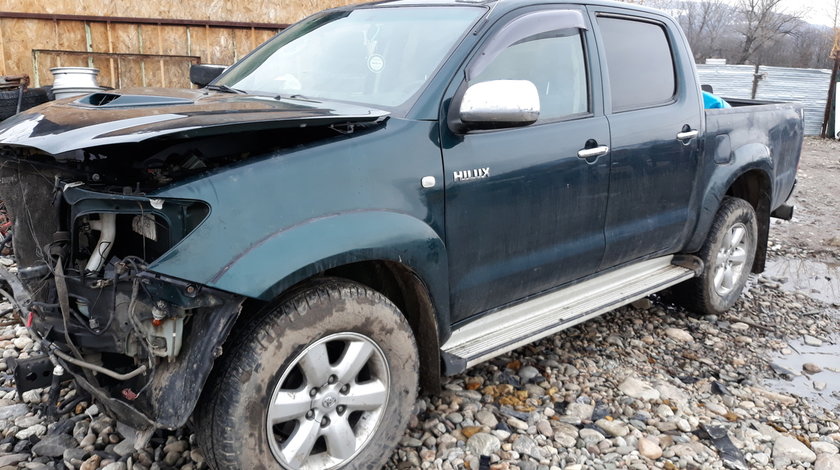 dezmembrari dezmembrez toyota hilux an 2010 motor 3000cmc automata euro 4