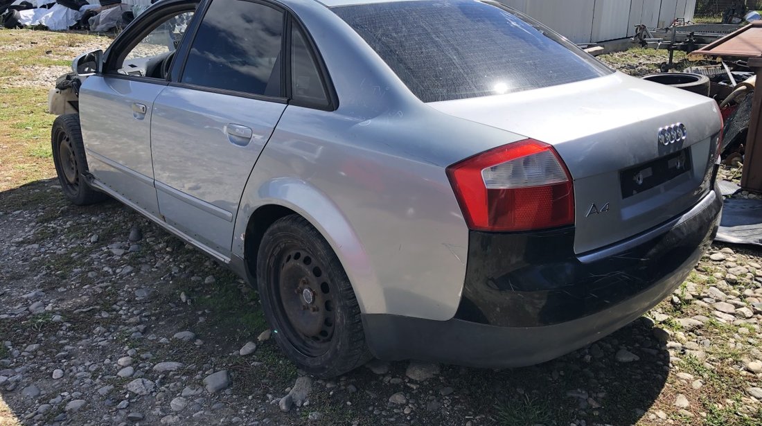 Dezmembrari dezmenbrari piese dez audi a4 b6 2002 motor 1,9 awx stanga