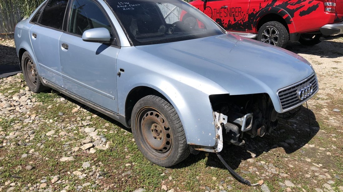 Dezmembrari dezmenbrari piese dez audi a4 b6 2002 motor 1,9 awx stanga