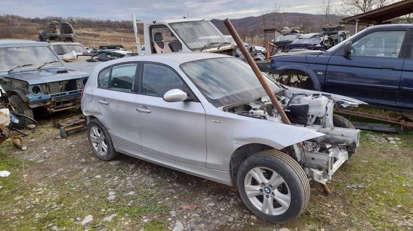 Dezmembrari dezmenbrari piese dez bmw seria1 e81 e87 4usi hatchback