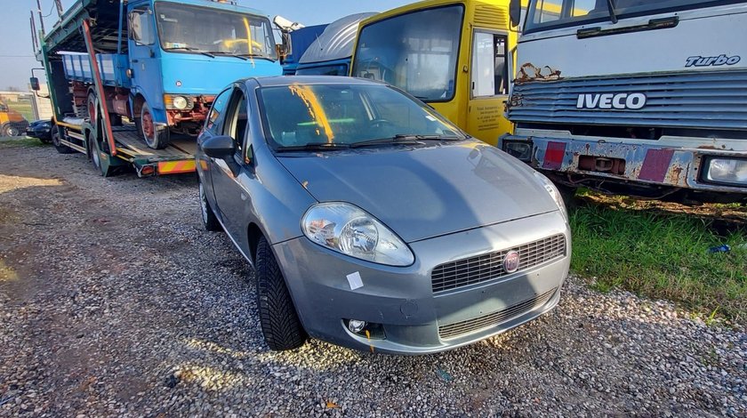 Dezmembrari Fiat Grande Punto 2008 hatchback 1.3d 75cp