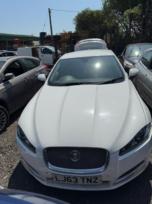Dezmembrari Jaguar XF 2.2D cod motor 224DT transmisie automata an de fabricatie 2014