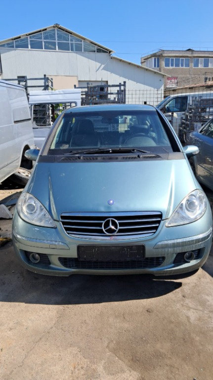 Dezmembrari Mercedes A-Class 150 benzina, cod motor 266.920 70KW / 95 Cp , transmisie manuala 5+1, a...