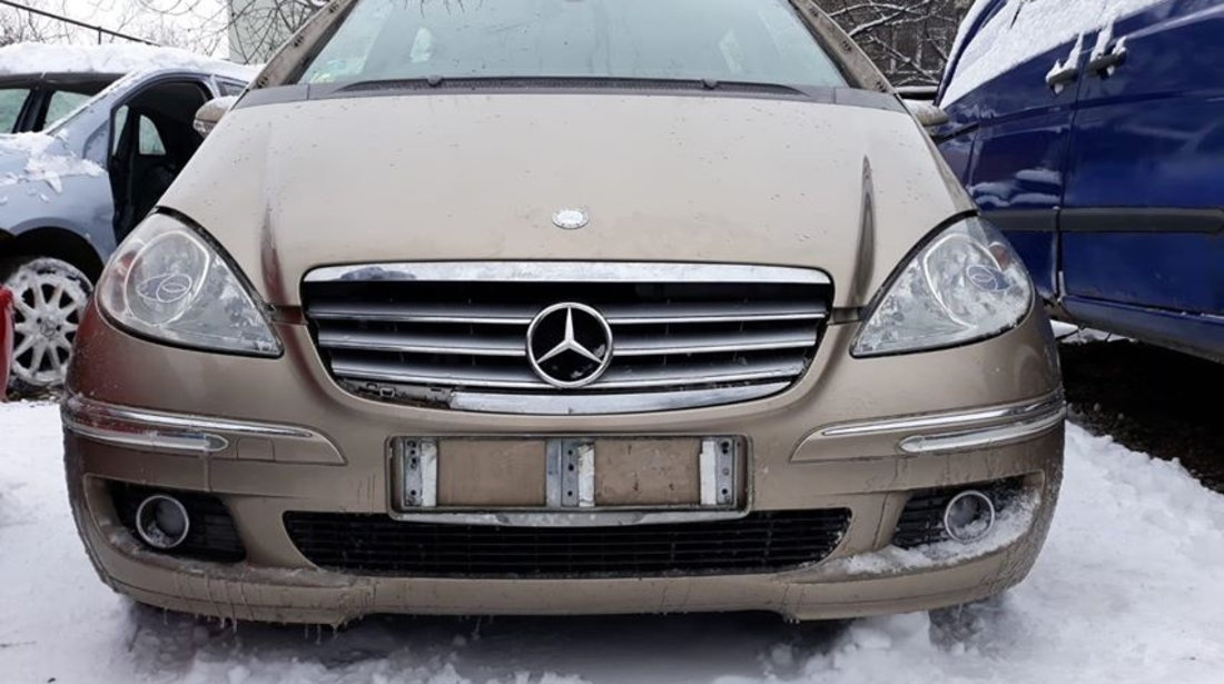 Dezmembrari Mercedes-Benz A150 w169 2005