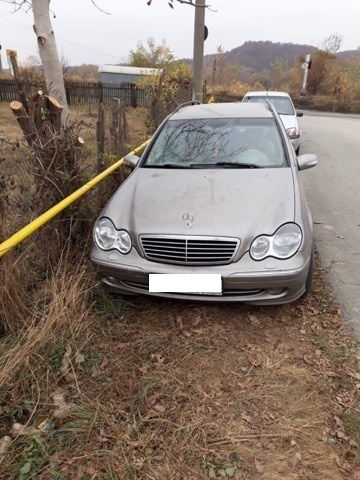 Dezmembrari Mercedes C class 2.2 CDI w203 2002
