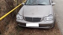 Dezmembrari Mercedes C class 2.2 CDI w203 2002