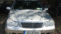 Dezmembrari Mercedes C class 2.2 CDI w203 2005