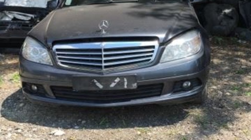 Dezmembrari Mercedes C class C200 CDI w204 2008