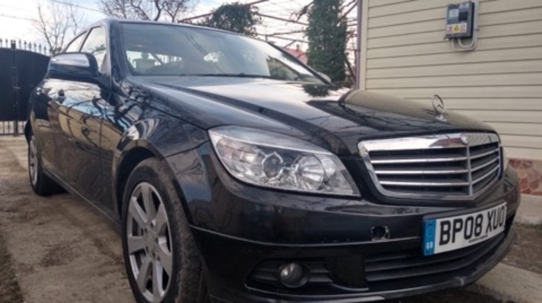 Dezmembrari Mercedes C class C200 CDI w204 2010