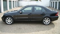 Dezmembrari mercedes c class c220 cdi w203