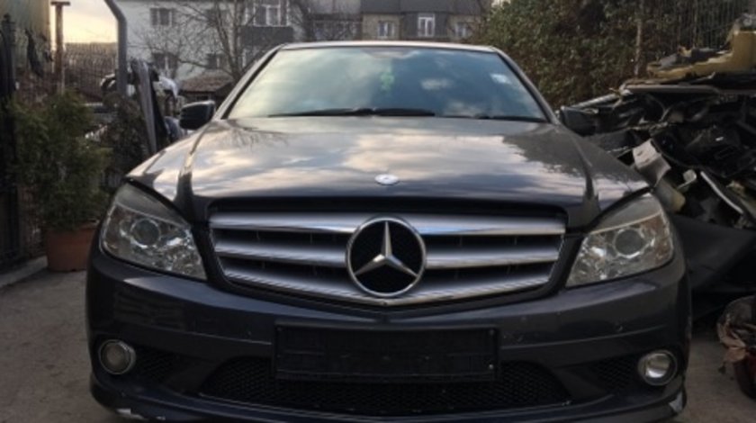 Dezmembrari Mercedes C200 Diesel w204 2009