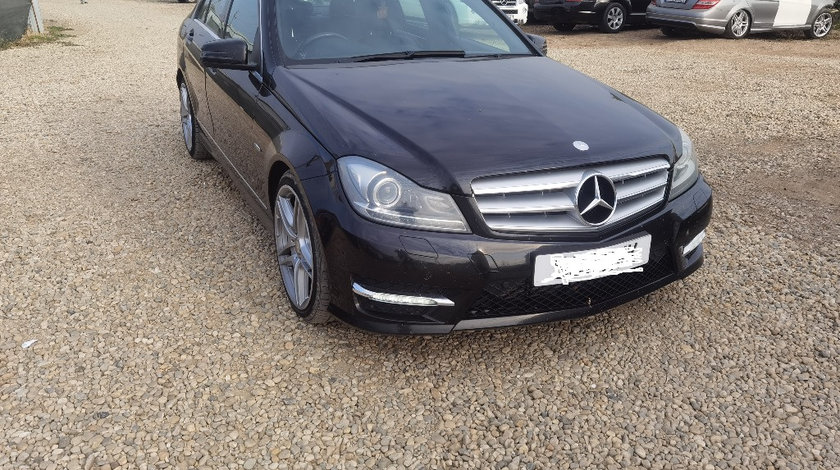 Dezmembrari Mercedes c220 cdi w204 facelift AMG