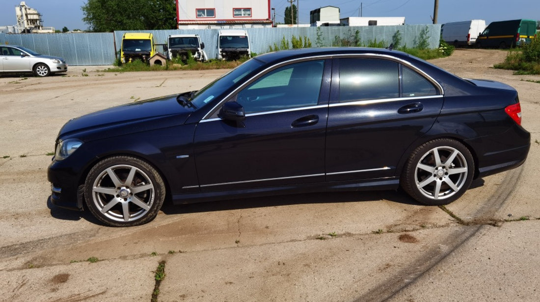 Dezmembrari Mercedes c220 cdi w204 facelift