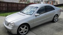 Dezmembrari mercedes c220 class w203 an 2001-2006