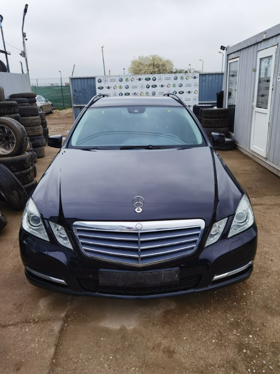 Dezmembrari Mercedes E class 2011 W212 break