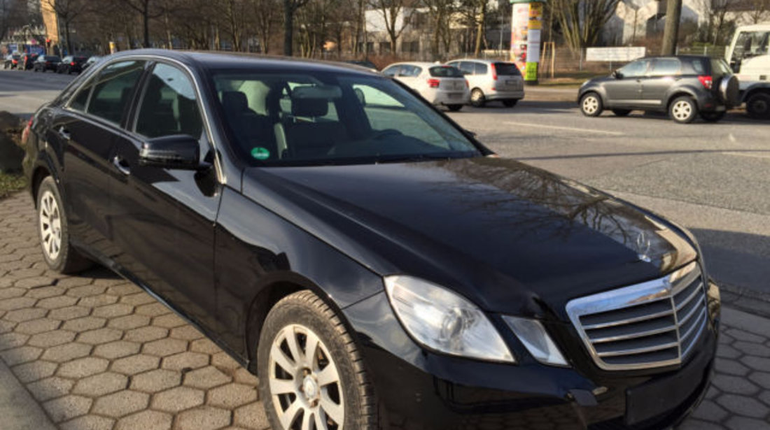 Dezmembrari Mercedes E W212 an 2010