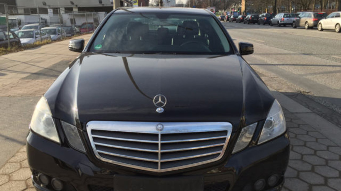 Dezmembrari Mercedes E W212 an 2010