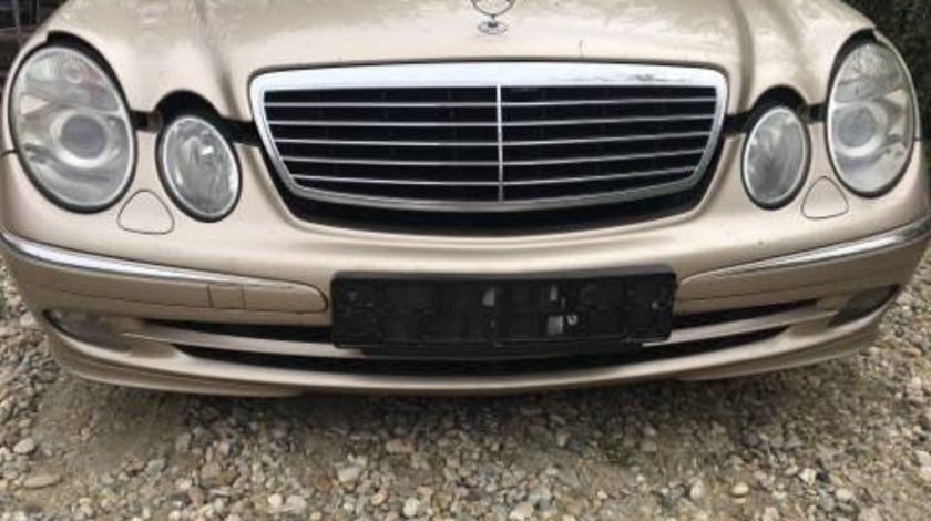 Dezmembrari Mercedes E200 w211 2003