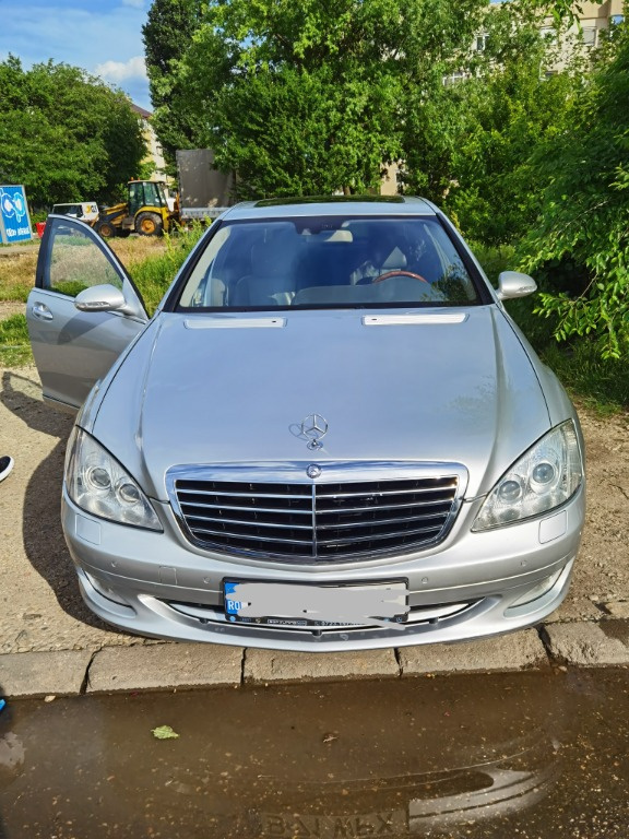 Dezmembrari Mercedes S class 4 matic s500