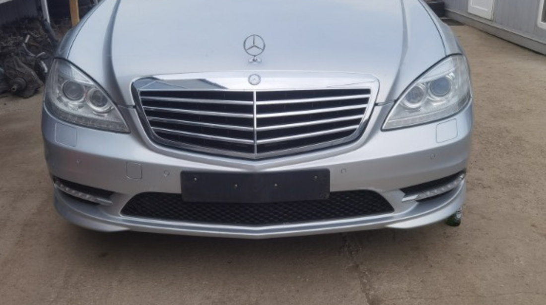 Dezmembrari Mercedes s350 cdi w221 facelift an 2012