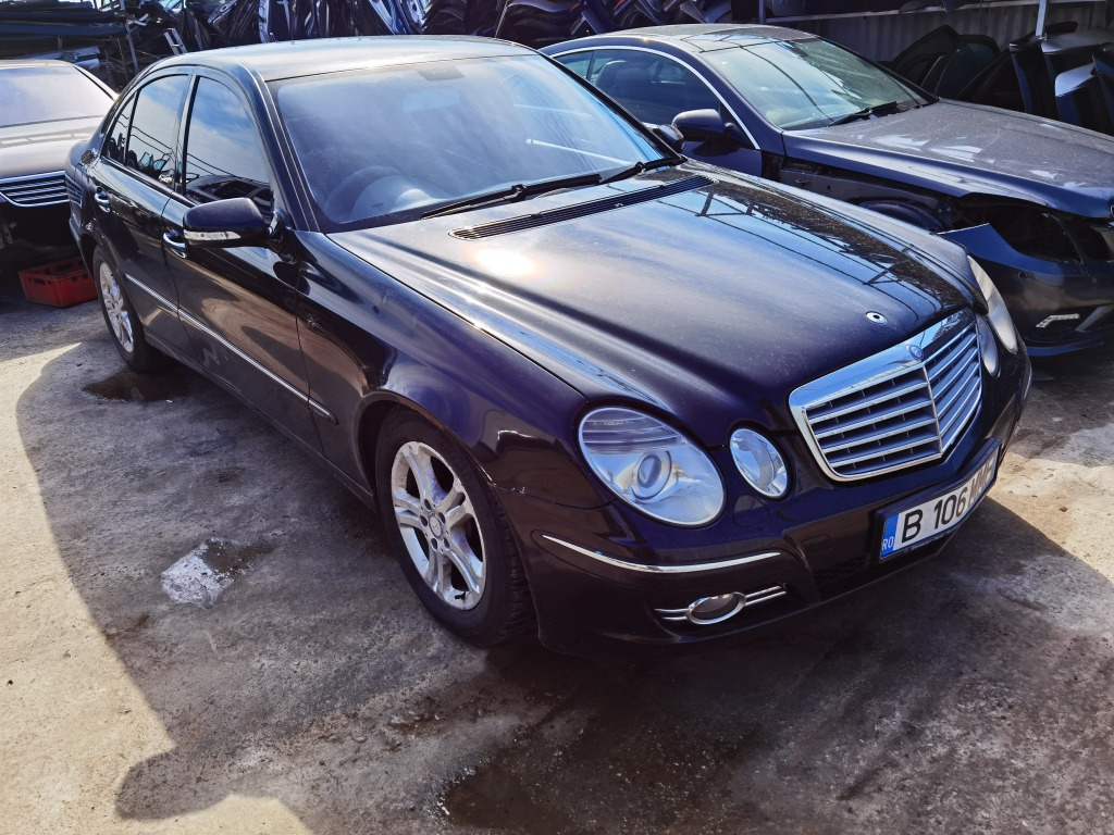 Dezmembrari Mercedes w211 facelift 3.0 cdi v6