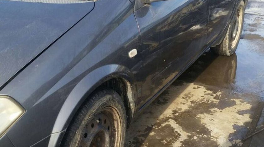 Dezmembrari Nissan primera P12 2005