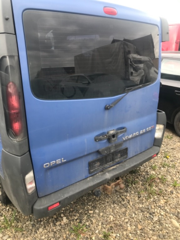 Dezmembrari Opel Vivaro 2.5 CDTI