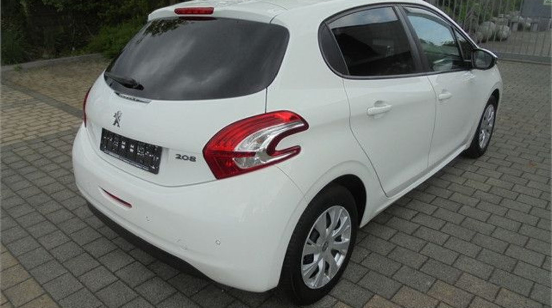 Dezmembrari Peugeot 208 1.6 HDI , 92 cp / 68 kw transmisie manuala , cod motor 9HP , an de fabricatie 2013