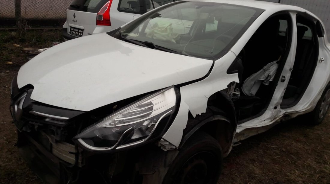 Dezmembrari Renault Clio 1,5dci 2014 BUFTEA!!