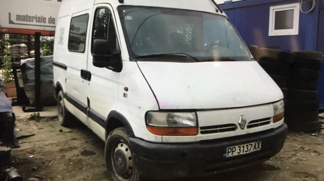 Dezmembrari Renault Master 2.2 dci 90 cp 2003