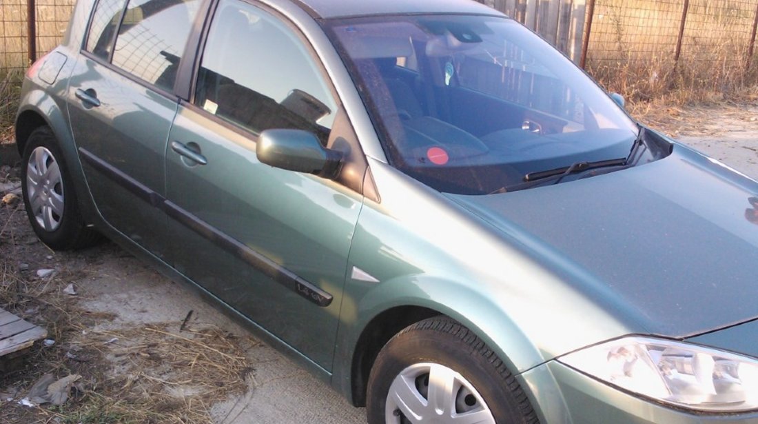 Dezmembrari renault megane 2 1 4 benzina 2005