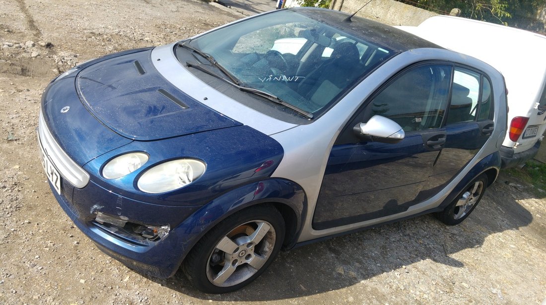 Dezmembrari Smart Forfour 1.1 benzina, 2005 anglia