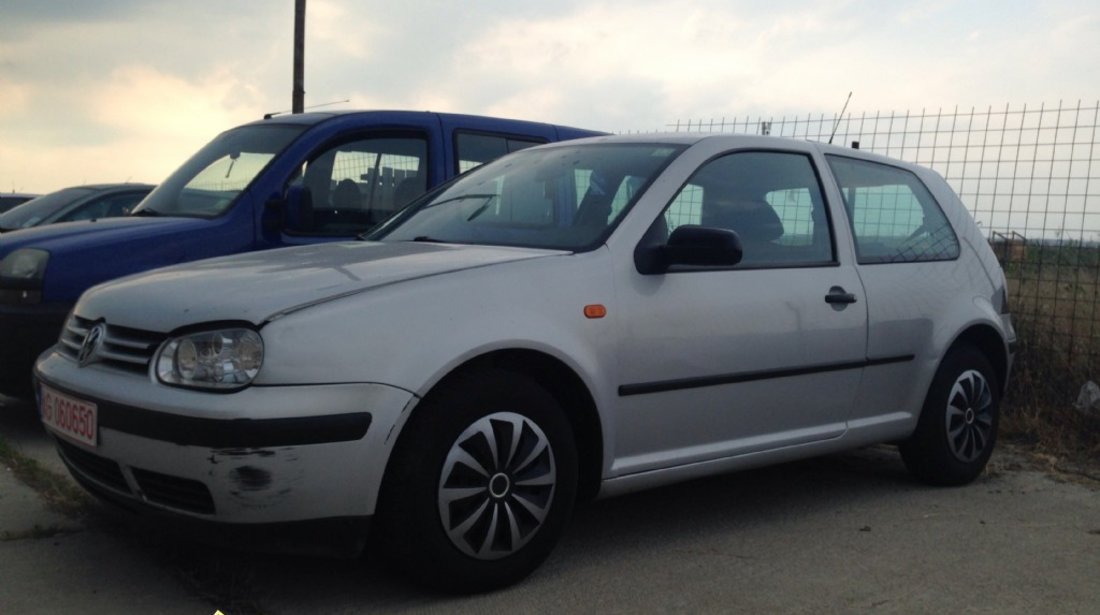 DeZmembrari Volkswagen Golf 4 1 6 16V 2001