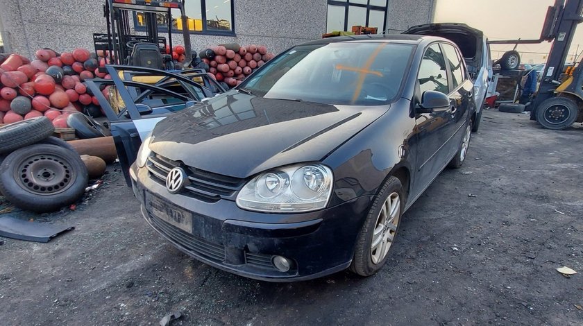 Dezmembrari Volkswagen Golf 5 2008 hatchback 1.6 benzina