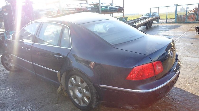 Dezmembrari Volkswagen Phaeton (3D) 3.0 tdi, tip motor BMK 2002-2016 limuzina
