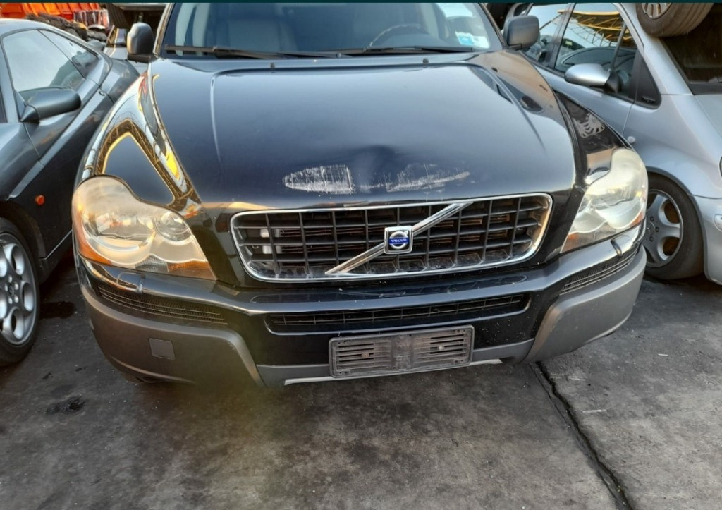 Dezmembrari volvo xc 90 2.4 diesel (2005-2010)