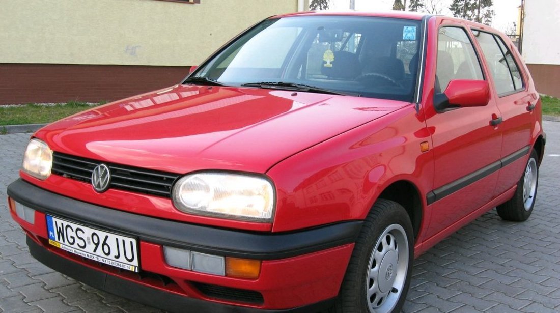 Dezmembrari Vw Golf 3 an 1997 motor 1,6 B