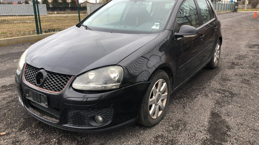 Dezmembrari VW Golf 5 Hatchback 4Motion 2.0 TDI 140 cai motor BKD an 2008