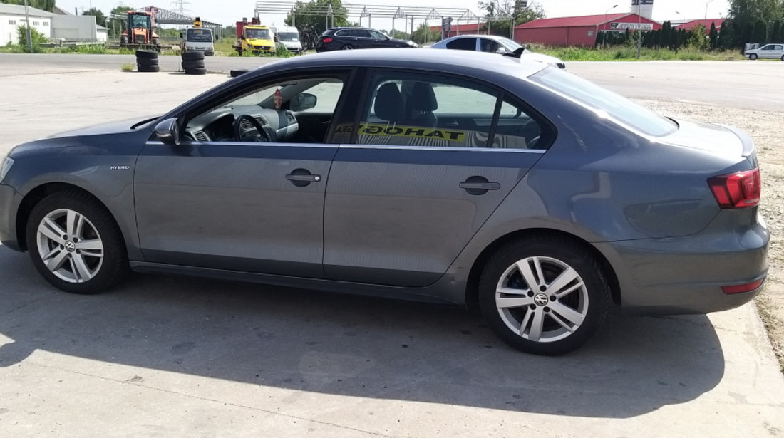 Dezmembrari VW Jetta 1.4 TSi Hybrid tip motor CRJA 150 Cai An 2014 Cutie Automata