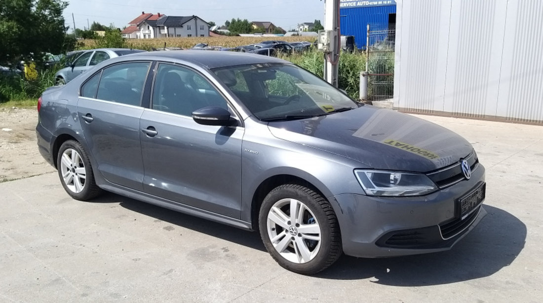 Dezmembrari VW Jetta 1.4 TSi Hybrid tip motor CRJA 150 Cai An 2014 Cutie Automata