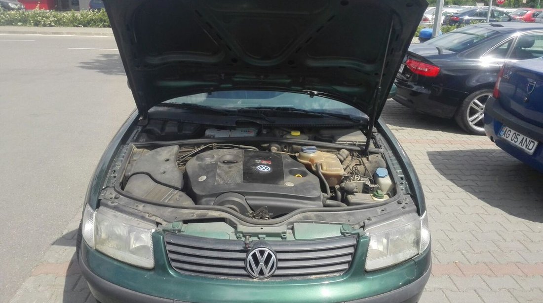 Dezmembrari vw passat an 2000 motor 1.9 disel 131 cp