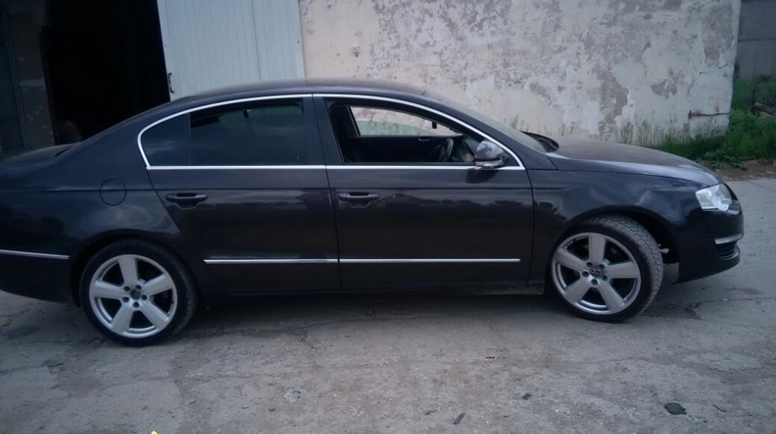 Dezmembrari VW Passat B6 2 0 TDI an 2006