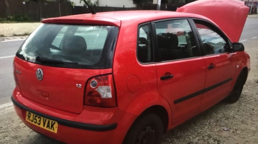 Dezmembrari VW Polo 1.2 12 v 2004