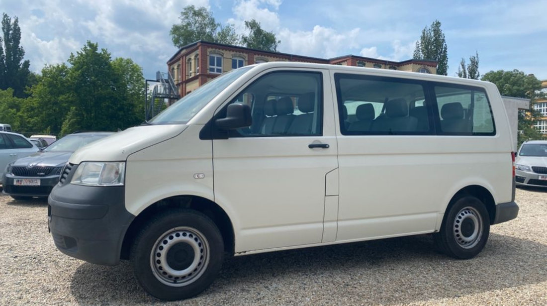 Dezmembrari Vw T5 Caravelle 2.5 TDI, 131 cp / 96 kw , transmisie manuala , cod motor BNZ , an 2008